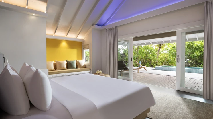 The Standard, Huruvalhi Maldives